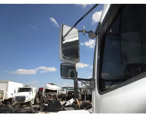 VOLVO VNL Mirror (Side View)