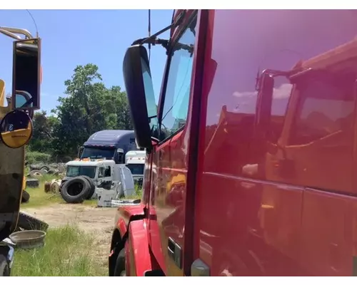 VOLVO VNL Mirror (Side View)