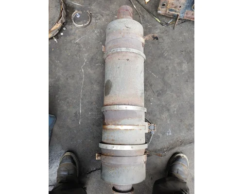 VOLVO VNL Muffler