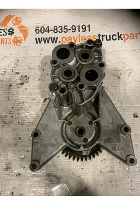 VOLVO VNL Oil Pump
