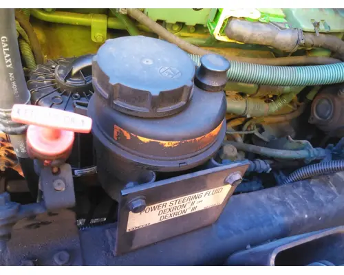 VOLVO VNL POWER STEERING RESERVOIR