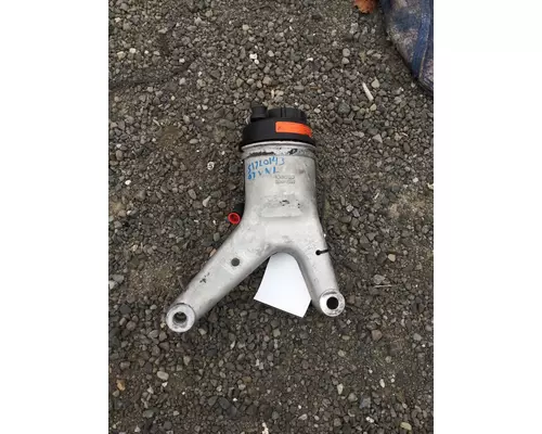 VOLVO VNL POWER STEERING RESERVOIR