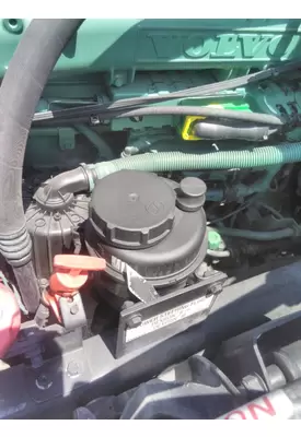VOLVO VNL POWER STEERING RESERVOIR