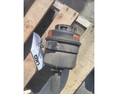 VOLVO VNL POWER STEERING RESERVOIR
