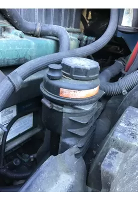 VOLVO VNL POWER STEERING RESERVOIR