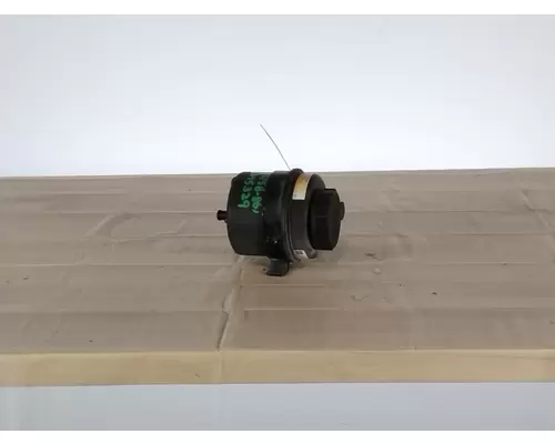 VOLVO VNL POWER STEERING RESERVOIR