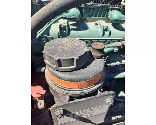 VOLVO VNL POWER STEERING RESERVOIR