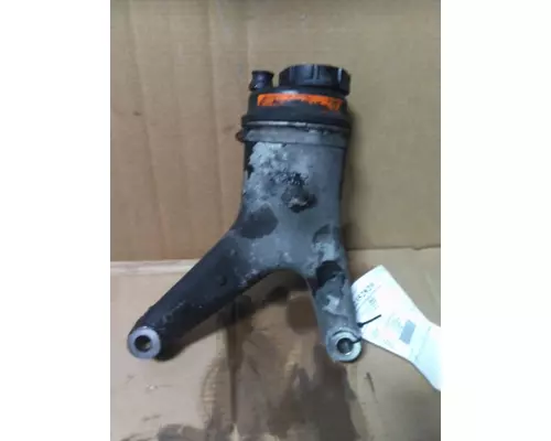 VOLVO VNL POWER STEERING RESERVOIR