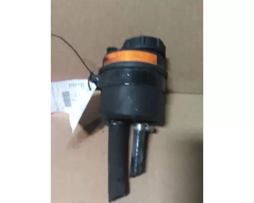 VOLVO VNL POWER STEERING RESERVOIR