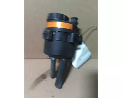 VOLVO VNL POWER STEERING RESERVOIR