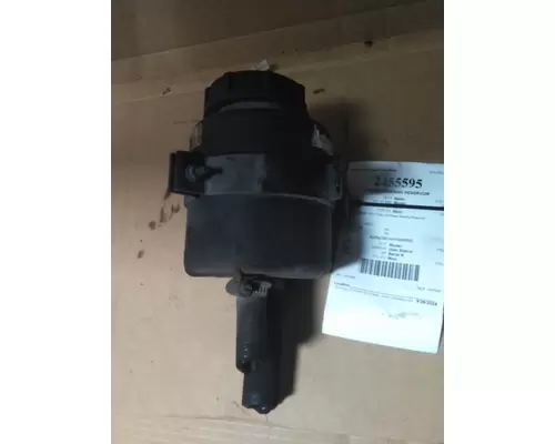 VOLVO VNL POWER STEERING RESERVOIR