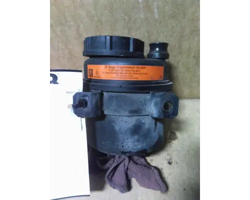 VOLVO VNL POWER STEERING RESERVOIR