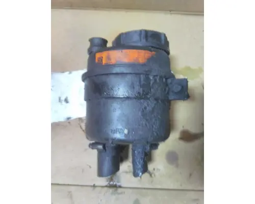VOLVO VNL POWER STEERING RESERVOIR