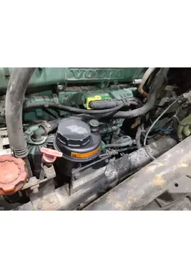 VOLVO VNL POWER STEERING RESERVOIR