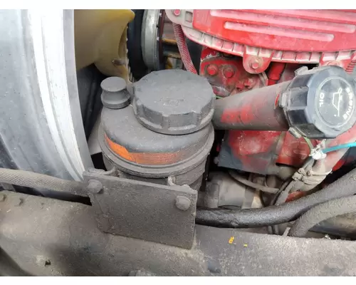 VOLVO VNL POWER STEERING RESERVOIR