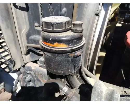 VOLVO VNL POWER STEERING RESERVOIR