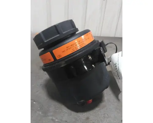 VOLVO VNL POWER STEERING RESERVOIR
