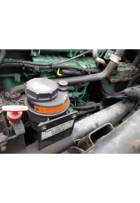 VOLVO VNL POWER STEERING RESERVOIR