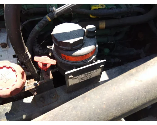 VOLVO VNL POWER STEERING RESERVOIR