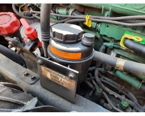 VOLVO VNL POWER STEERING RESERVOIR
