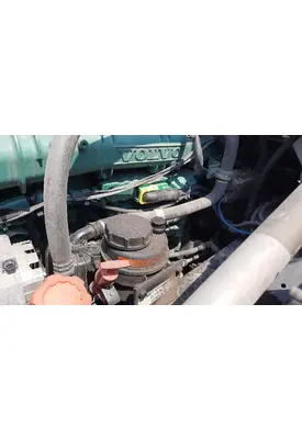 VOLVO VNL POWER STEERING RESERVOIR