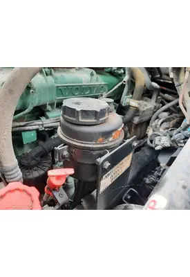 VOLVO VNL POWER STEERING RESERVOIR