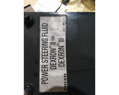 VOLVO VNL POWER STEERING RESERVOIR