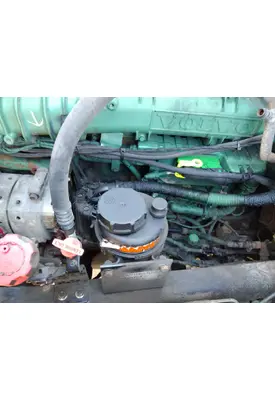 VOLVO VNL POWER STEERING RESERVOIR