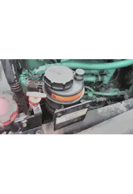 VOLVO VNL POWER STEERING RESERVOIR