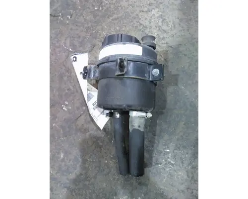 VOLVO VNL POWER STEERING RESERVOIR