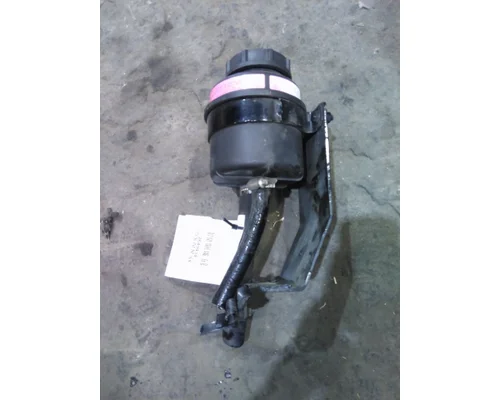 VOLVO VNL POWER STEERING RESERVOIR