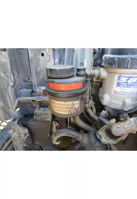 VOLVO VNL Power Steering Assembly