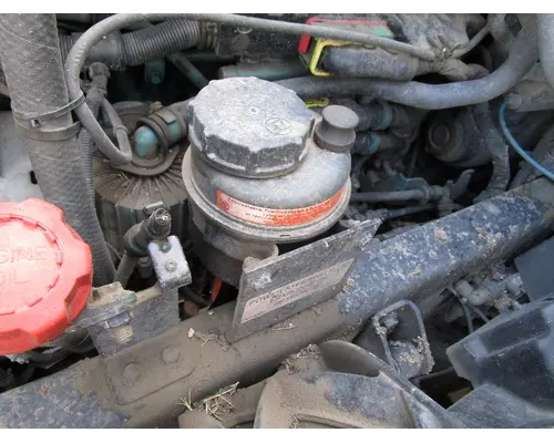 VOLVO VNL Power Steering Assembly
