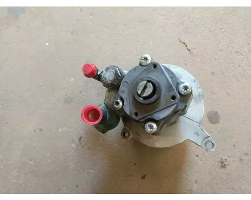 VOLVO VNL Power Steering Pump