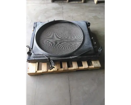 VOLVO VNL RADIATOR ASSEMBLY