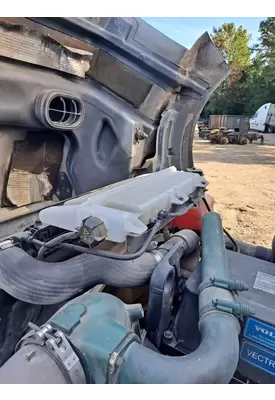 VOLVO VNL RADIATOR OVERFLOW TANK