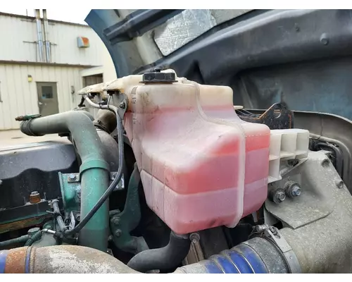 VOLVO VNL RADIATOR OVERFLOW TANK