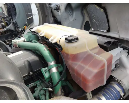 VOLVO VNL RADIATOR OVERFLOW TANK
