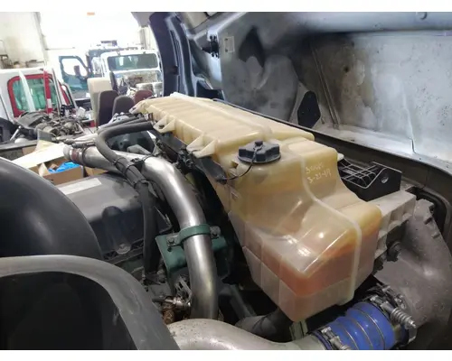 VOLVO VNL RADIATOR OVERFLOW TANK
