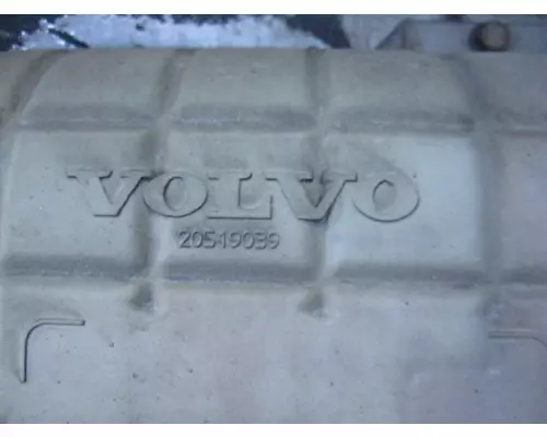 VOLVO VNL RADIATOR OVERFLOW TANK