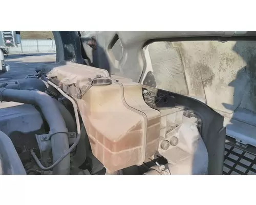 VOLVO VNL RADIATOR OVERFLOW TANK