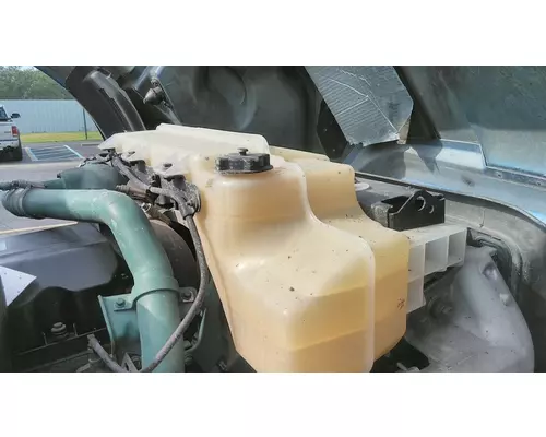 VOLVO VNL RADIATOR OVERFLOW TANK