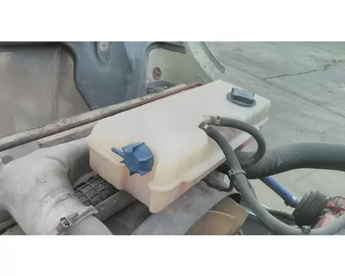 VOLVO VNL RADIATOR OVERFLOW TANK