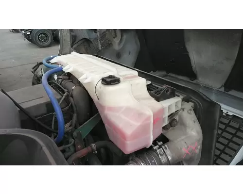 VOLVO VNL RADIATOR OVERFLOW TANK