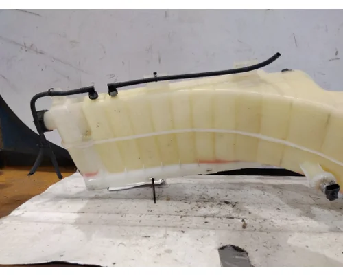 VOLVO VNL RADIATOR OVERFLOW TANK