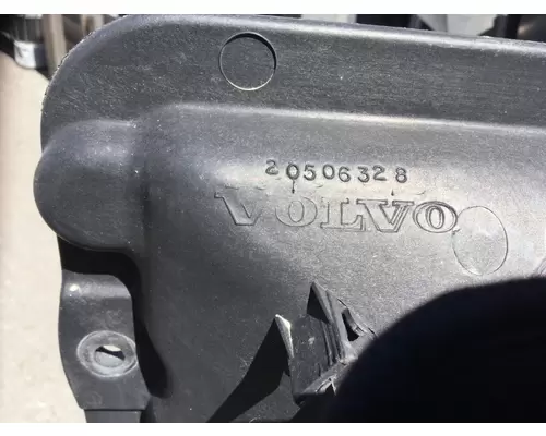 VOLVO VNL RADIATOR SHROUD