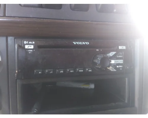 VOLVO VNL RADIO AMFMBLUETOOTH