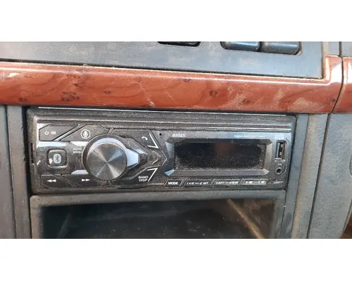 VOLVO VNL RADIO AMFMBLUETOOTH