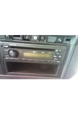 VOLVO VNL RADIO AM/FM/BLUETOOTH