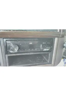 VOLVO VNL RADIO AM/FM/BLUETOOTH